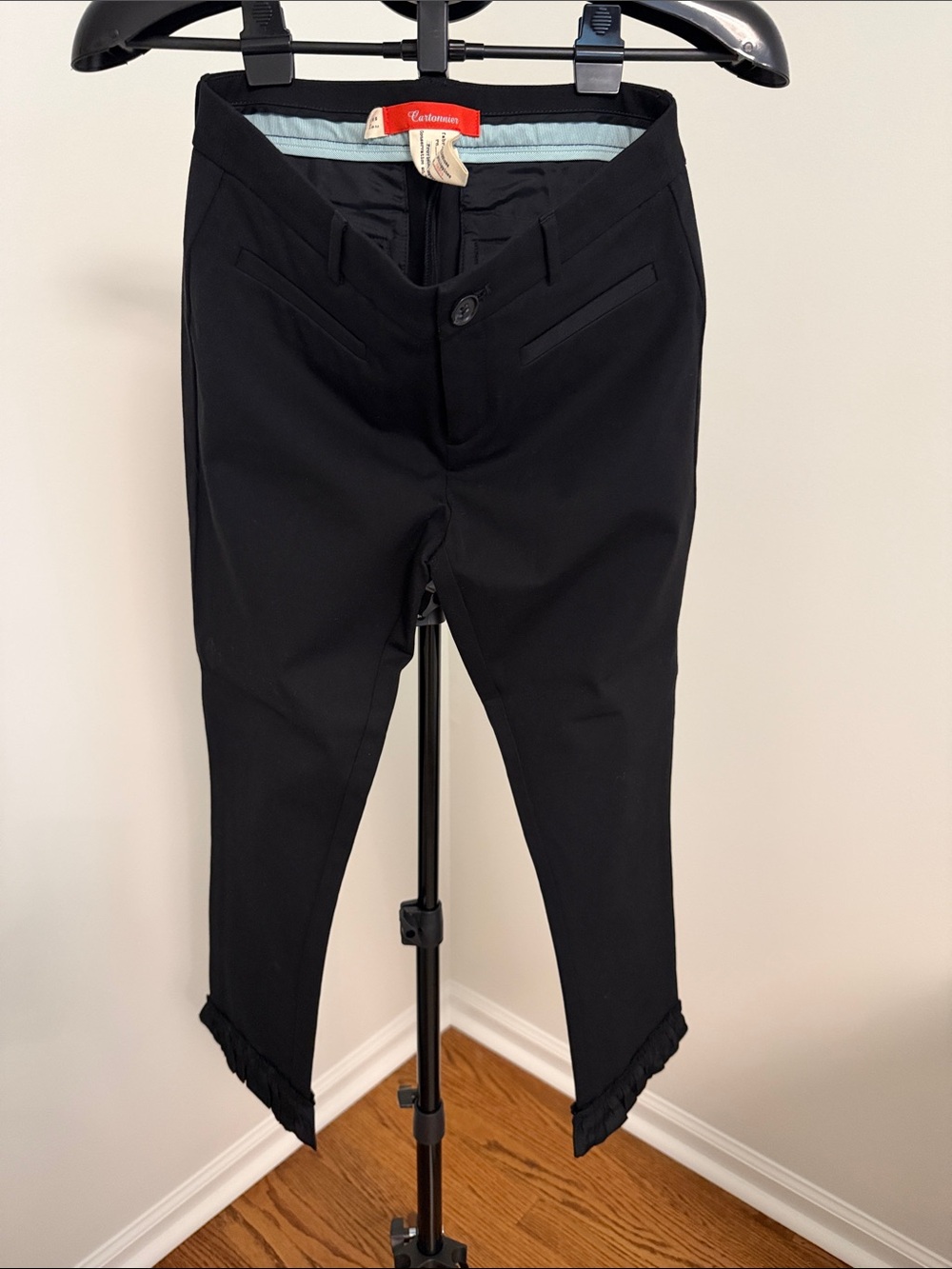 Cartonnier Black Woman’s Tapered Dress Pants